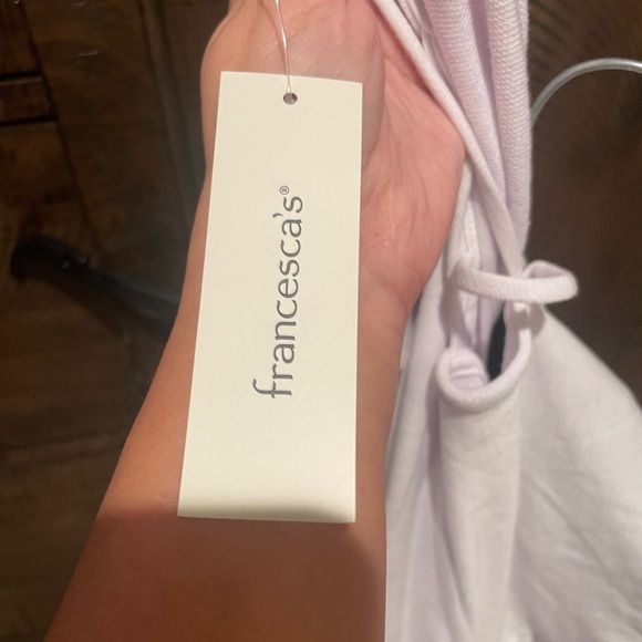 Francesca's Collections White Short Sleeve Top - Picture 6 of 8